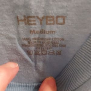 Mens medium Heybo tshirt